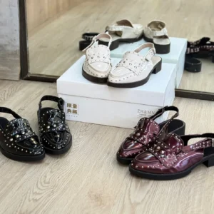 Zapatos Mocasines Destalonados Charol Taches