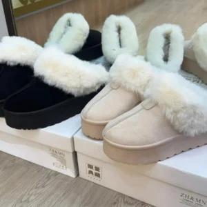 Zuecos Plataforma con Peluche
